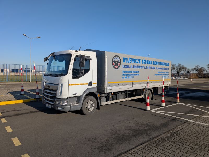 Samochód ciężarowy DAF XB 260 FA (C)
