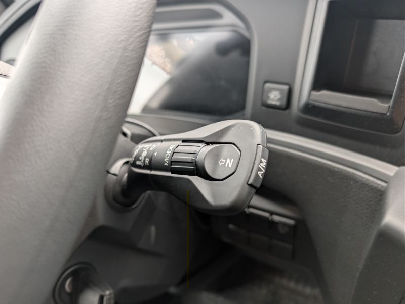 Półautomatyczna skrzynia biegów, hamulce ciągłego działania, przystawka odbioru mocy, prędkość obrotowa biegu jałowego